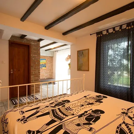 Art Provence House Ferienhaus Lozenets